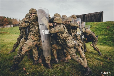 Wojsko ramię w ramię z policją