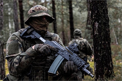 Skrycie i skutecznie – zwiadowcy w akcji