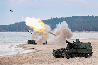 Artylerzyści z Węgorzewa w natarciu