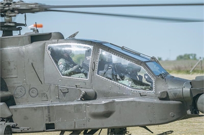 Ogniowy debiut polskich AH-64D