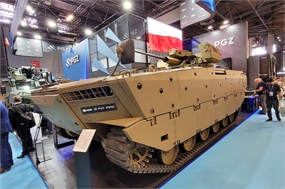 PGZ na targach Eurosatory