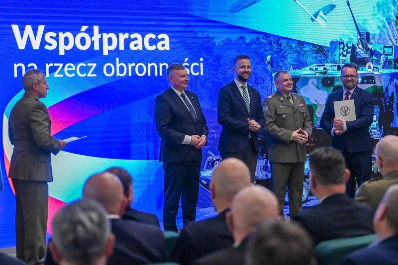 Kontrakty dla firm produkujących na rzecz obronności